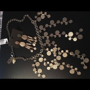 Chico’s earring necklace set